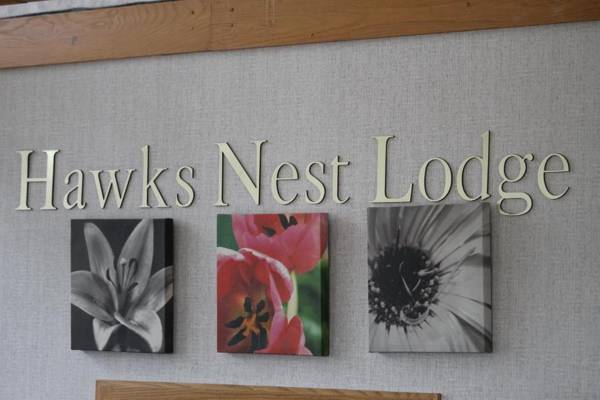 Hawk's Nest Lodge