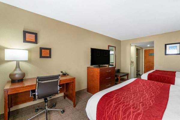 Workspace - Comfort Inn Near Six Flags St. Louis