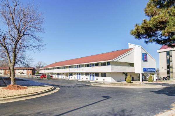 Motel 6-Springfield MO - North