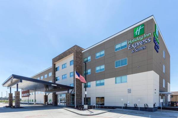 Holiday Inn Express & Suites - Springfield North an IHG Hotel