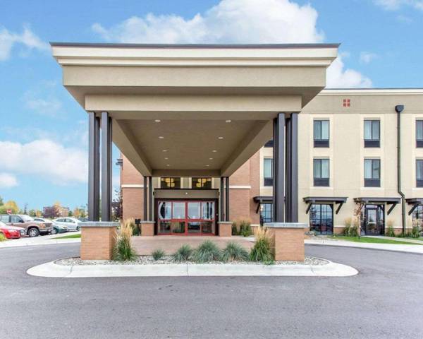 Comfort Suites Airport-University