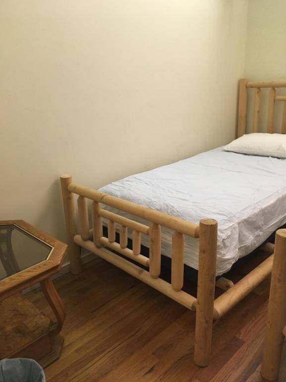 Treasure State Hostel