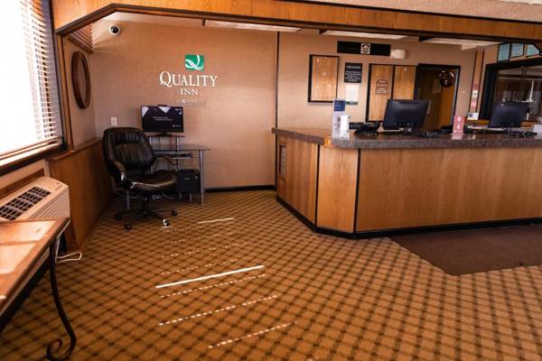 Workspace - Quality Inn
