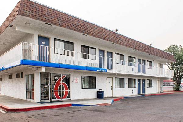 Motel 6-Kalispell MT