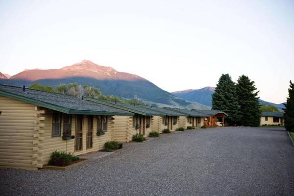 Yellowstone Valley Lodge Ascend Hotel Collection