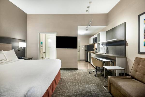 Workspace - TownePlace Suites by Marriott Whitefish