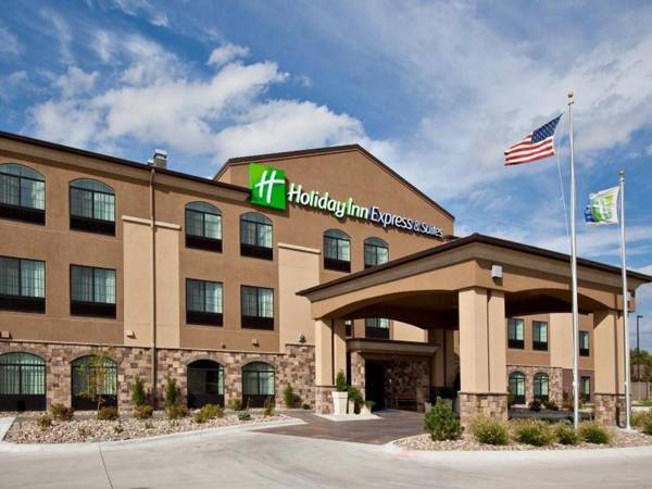 Holiday Inn Express Hotel & Suites Grand Island