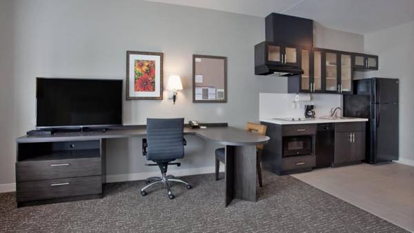 Workspace - Candlewood Suites Grand Island an IHG Hotel