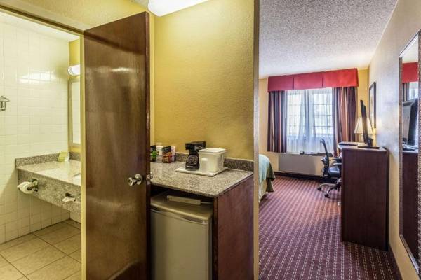 Quality Inn and Suites Lincoln