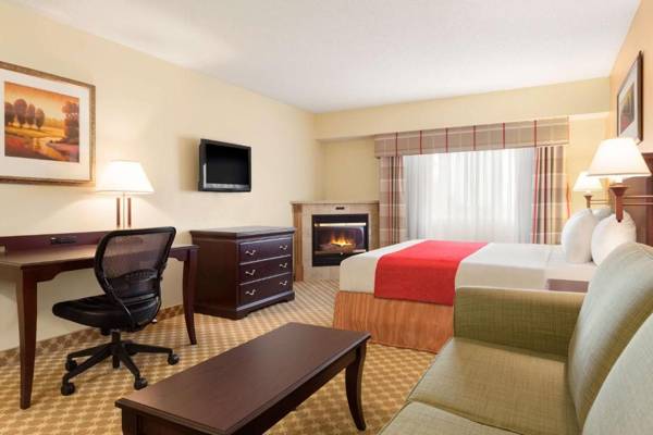 Workspace - Country Inn & Suites by Radisson Lincoln North Hotel and Conference Center NE