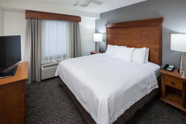 Homewood Suites by Hilton Omaha - Downtown