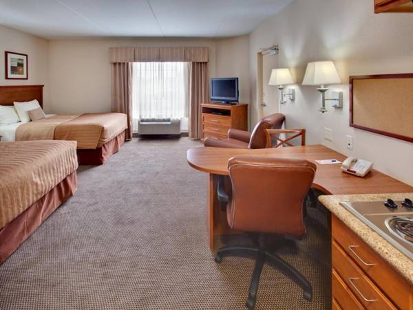 Workspace - Candlewood Suites Omaha Airport