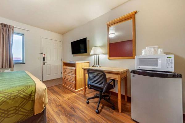 Workspace - Harmony Inn & Suites