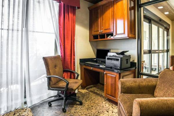 Workspace - Comfort Inn & Suites Henderson - Las Vegas