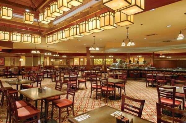 Sam's Town Hotel And Gambling Hall