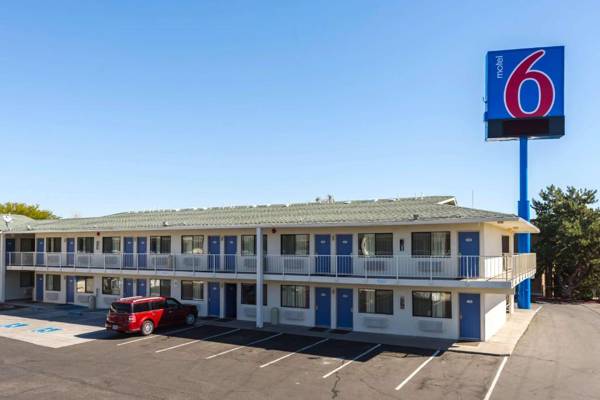 Motel 6-Reno NV - West