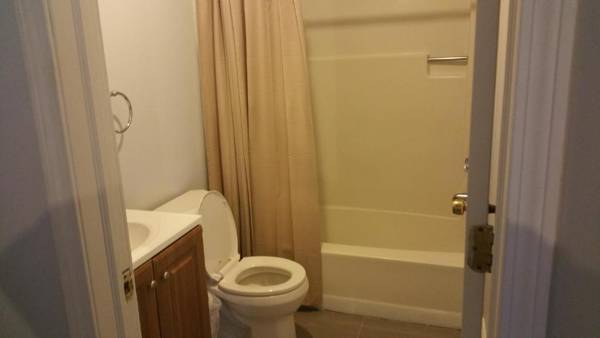 12 Ashworth Ave suites