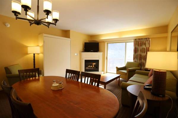 A Holiday Getaway at Pollard Brook Resort in Lincoln! - PB Dec 26th-Jan 2nd 2Hur