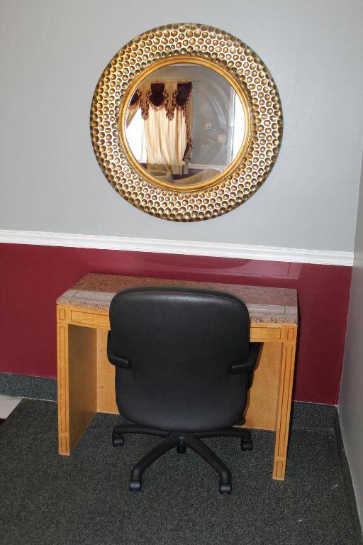 Workspace - Liberty Inn