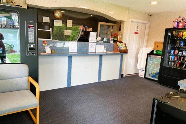 Studio Inn and Suites