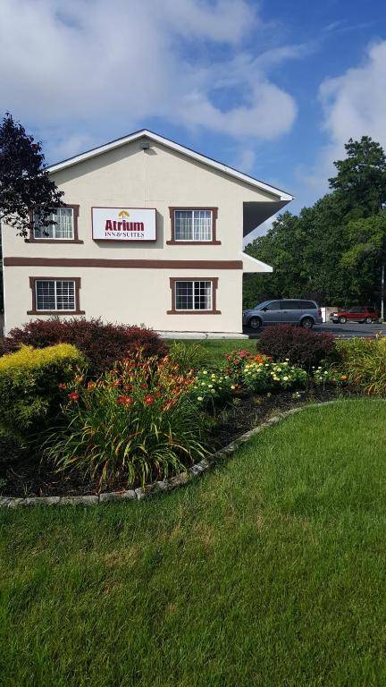 Atrium Inn & Suites