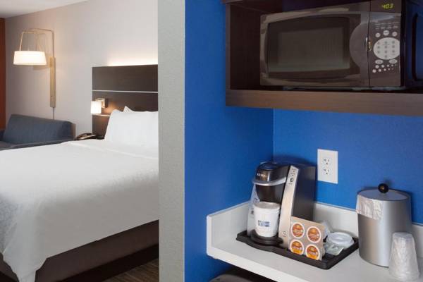 Holiday Inn Express Haskell-Wayne Area an IHG Hotel