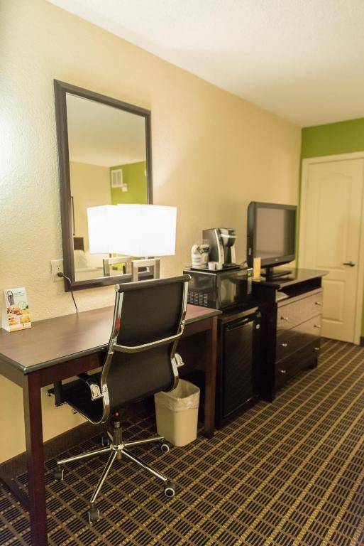 Holiday Inn Hazlet an IHG Hotel