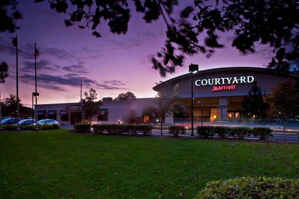 Courtyard Montvale