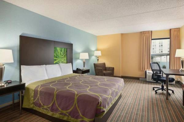 Super 8 by Wyndham Mount Laurel