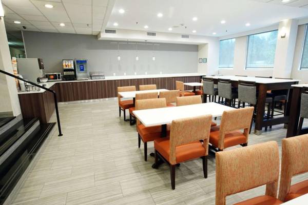 Best Western Paramus Hotel & Suites