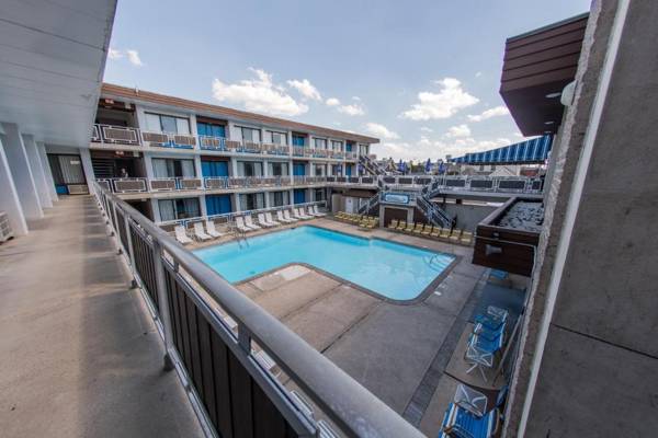 Windjammer Motor Inn