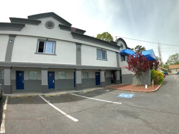 Motel 6-Toms River NJ