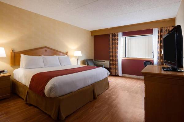 Ramada by Wyndham Toms River