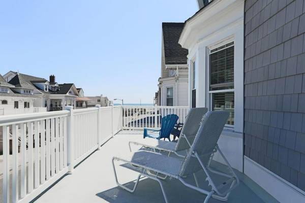 Beach Block-Ocean Views-Large Balconies-Parking