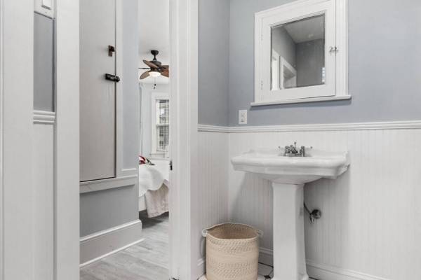 Large Beach Home with Ocean Views from Balcony