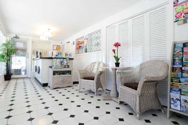 Commander by the Sea Motel