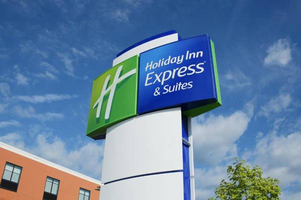 Holiday Inn Express & Suites - Williamstown - Glassboro an IHG Hotel