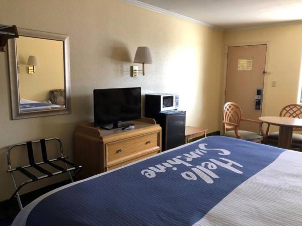 Days Inn by Wyndham Alamogordo