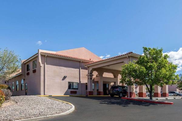 Quality Inn & Suites Albuquerque North near Balloon Fiesta Park