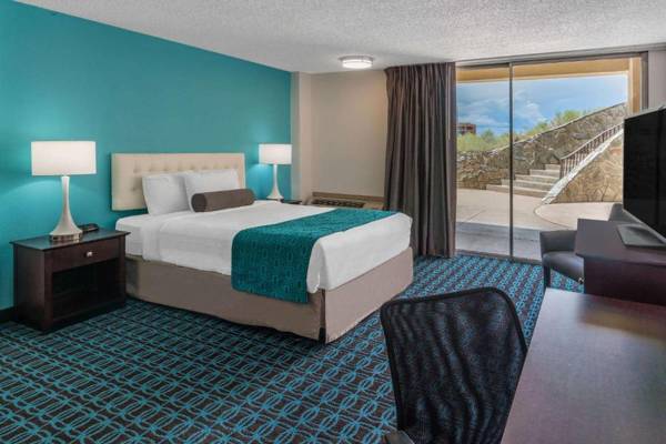 Howard Johnson by Wyndham Albuquerque Midtown