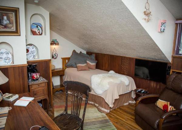 Red Horse Bed and Breakfast