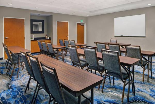 Fairfield Inn and Suites Carlsbad