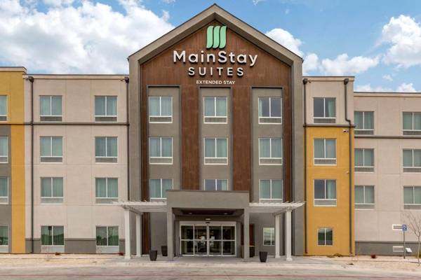 MainStay Suites