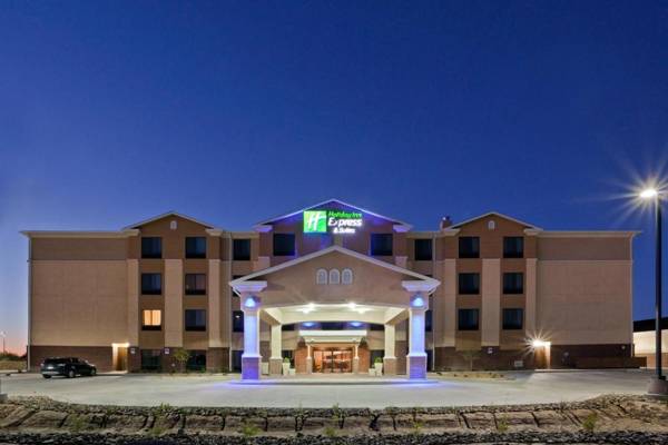 Holiday Inn Express & Suites Deming Mimbres Valley an IHG Hotel