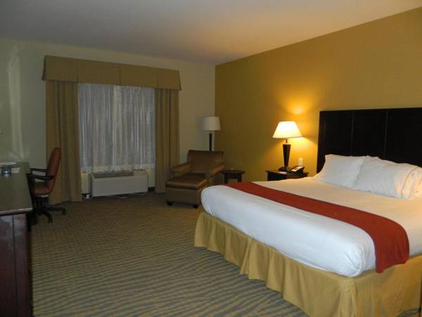 Holiday Inn Express & Suites Gallup East an IHG Hotel