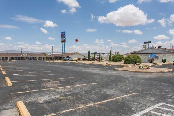 Motel 6-Lordsburg NM