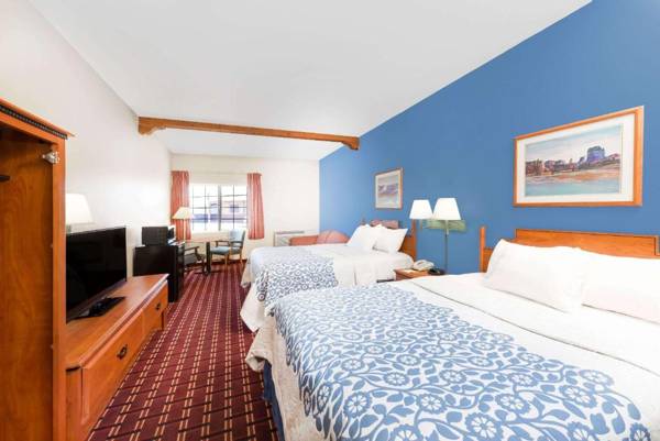 Days Inn & Suites by Wyndham Lordsburg