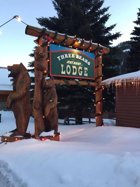 Three Bears Lodge