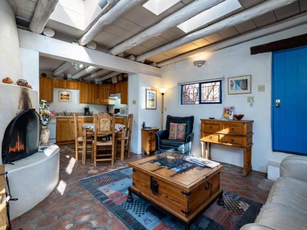 Casita Don Manuel 1 Bedroom Sleeps 2 Private Yard Grill Kiva Fireplace