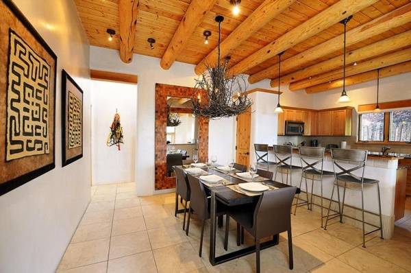 Bishop`s Lodge Villa 44B